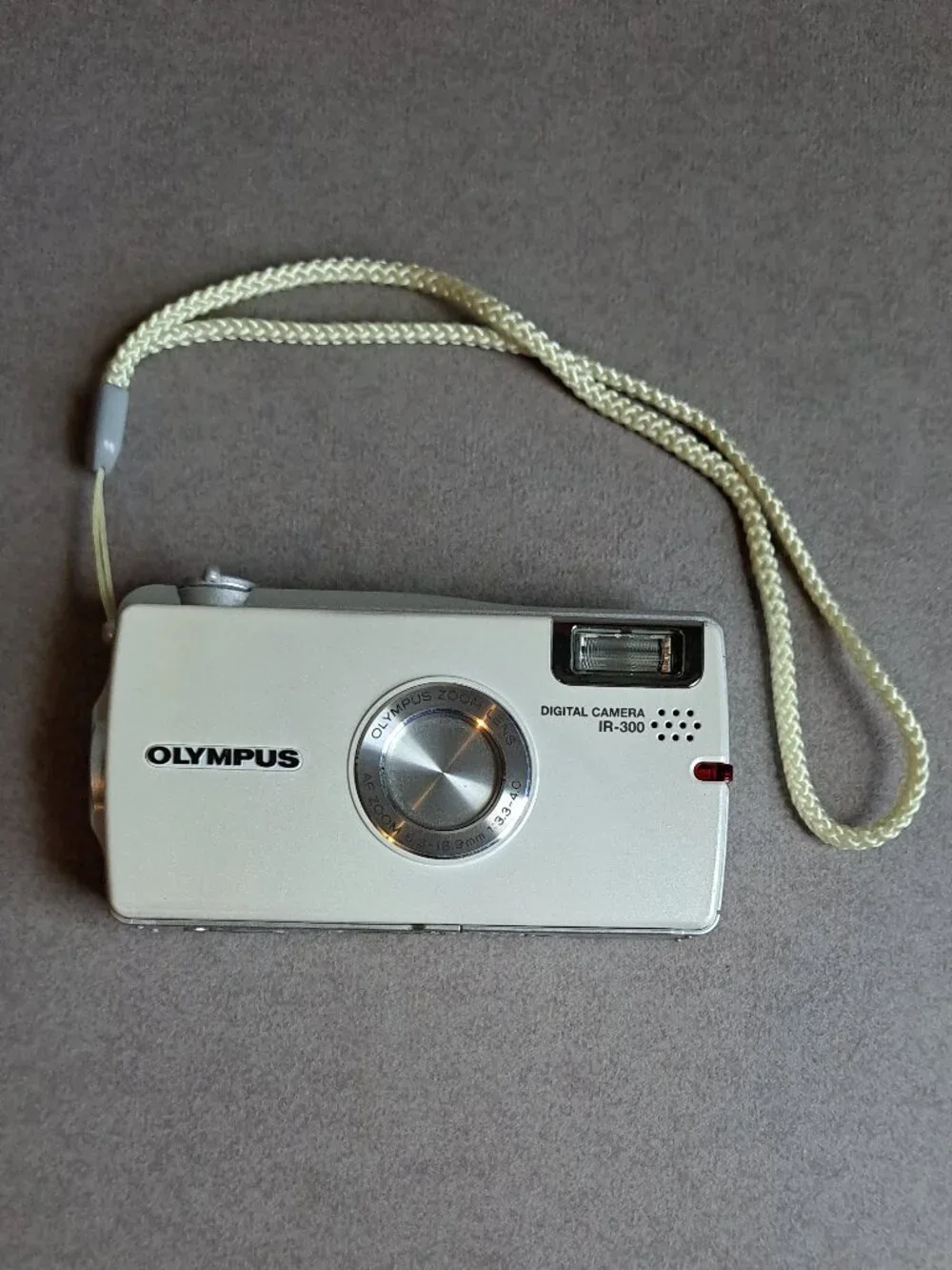 Olympus IR-300 USED Digital Camera (5 MP, 3x Optical Zoom, Case, Card) PM